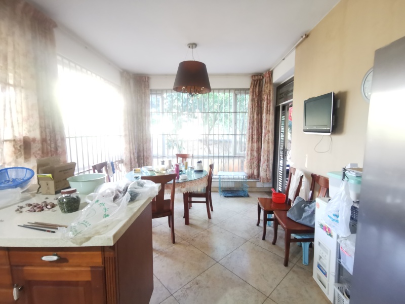 8室3廳3陽(yáng)臺(tái) 陽(yáng)光海岸清水灣別墅餐廳