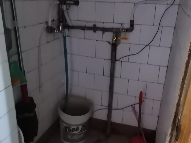 2室1廳1陽(yáng)臺(tái) 復(fù)興村8號(hào)臥室