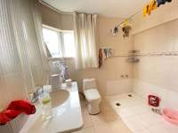 6室2廳3陽(yáng)臺(tái) 金玉緣衛(wèi)生間