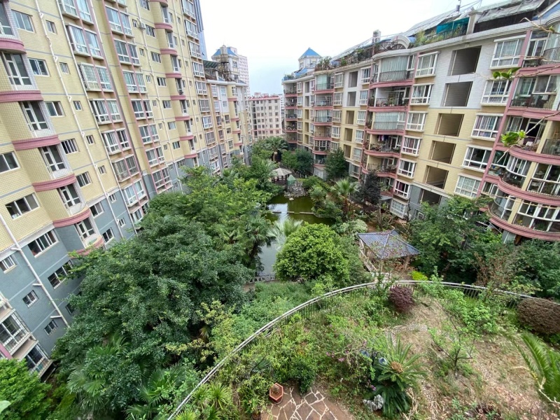 6室2廳3陽(yáng)臺(tái) 金玉緣陽(yáng)臺(tái)