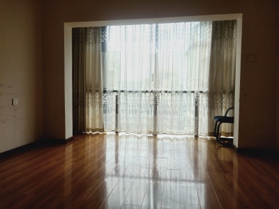 4室2廳1陽臺 新亞洲星體花園南區(qū)