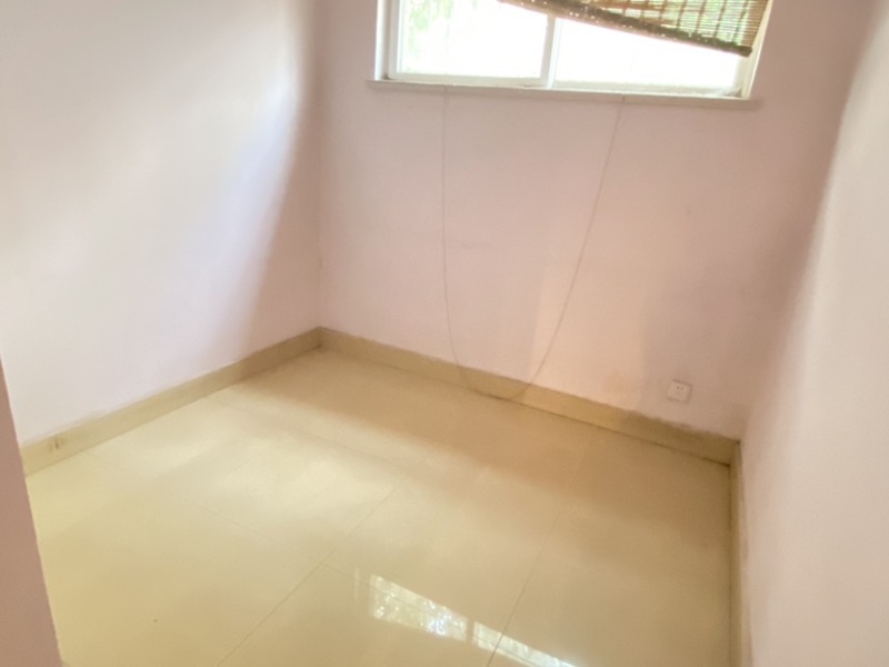 5室3廳1陽臺 金色維也納花園別墅臥室