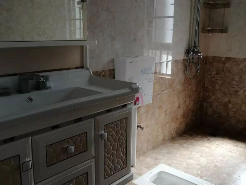 3室2廳2陽臺 蘭亭上錦二期衛(wèi)生間