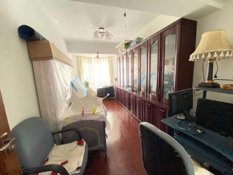 6室2廳3陽(yáng)臺(tái) 金玉緣臥室