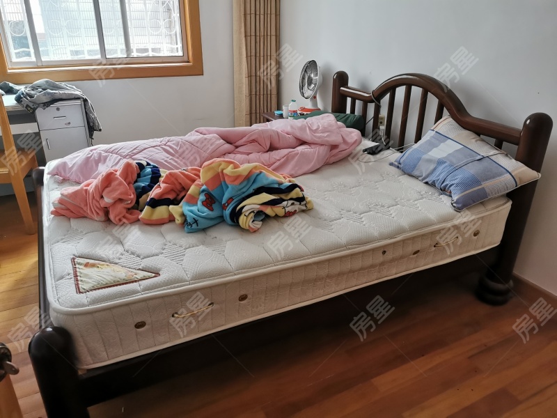 3室2廳2陽(yáng)臺(tái) 富滇銀行宿舍（五華坊16號(hào)）臥室