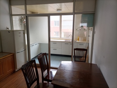 3室2廳1陽(yáng)臺(tái) 文華苑