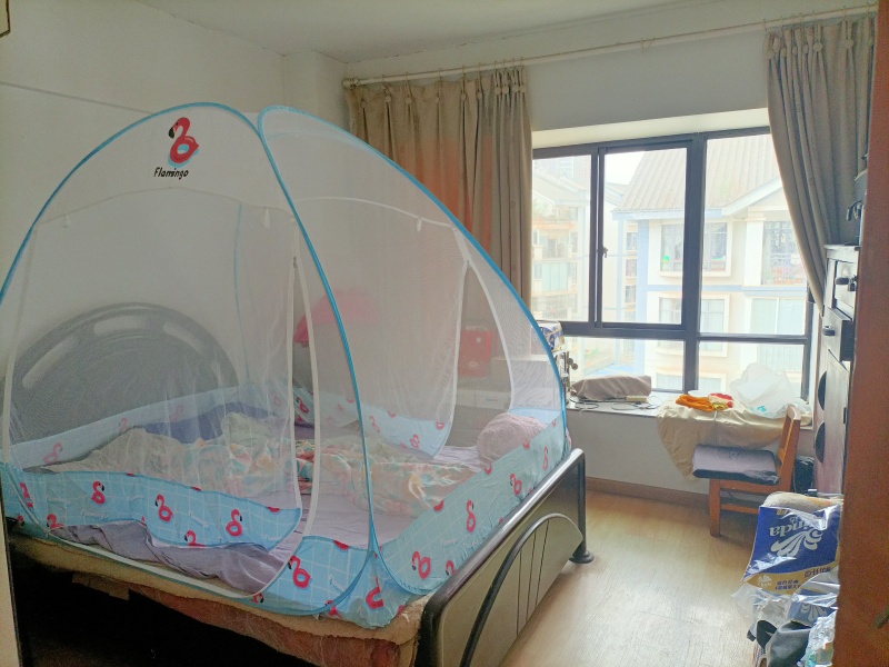 4室2廳1陽臺 西秀園臥室