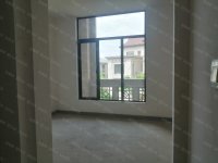 5室3廳3陽臺 綠地海珀瀾庭別墅客廳