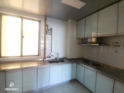 3室2廳1陽臺 東盟森林