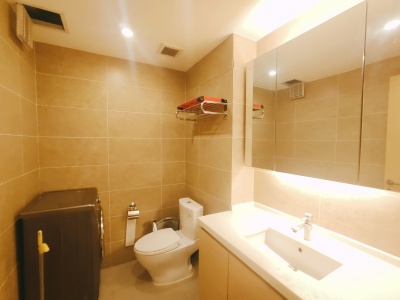 3室2廳1陽臺 濱江俊園香儂組團(tuán)