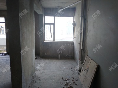 5室2廳3陽臺 滇池衛(wèi)城微風(fēng)島