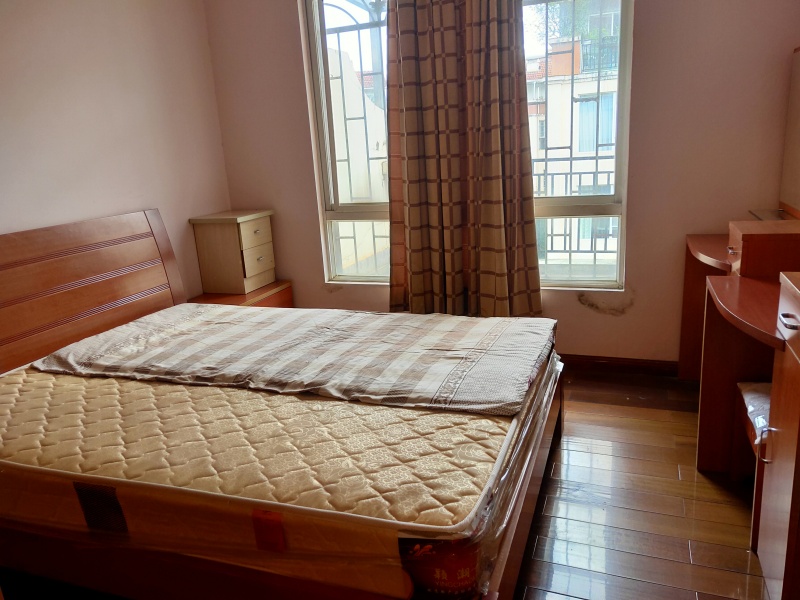 7室3廳2陽臺 夏意雅園別墅臥室