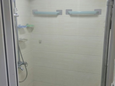 2室1廳1陽臺 怡康溫泉新村A區(qū)