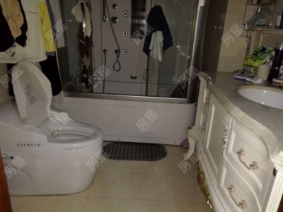 5室2廳2陽臺 新亞洲星云園衛(wèi)生間