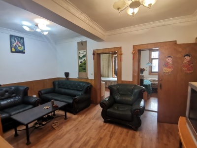 3室2廳1陽(yáng)臺(tái) 東栗巷4號(hào)院