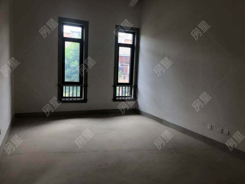 8室3廳4陽臺 華夏御府天璟灣別墅臥室