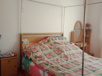 5室2廳1陽(yáng)臺(tái) 凱苑小區(qū)臥室