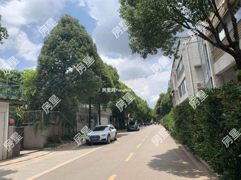 5室2廳3陽臺 滇池高爾夫別墅別墅客廳