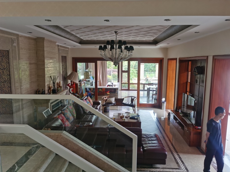 7室2廳3陽臺(tái) 世博生態(tài)城依山鄰里別墅其他