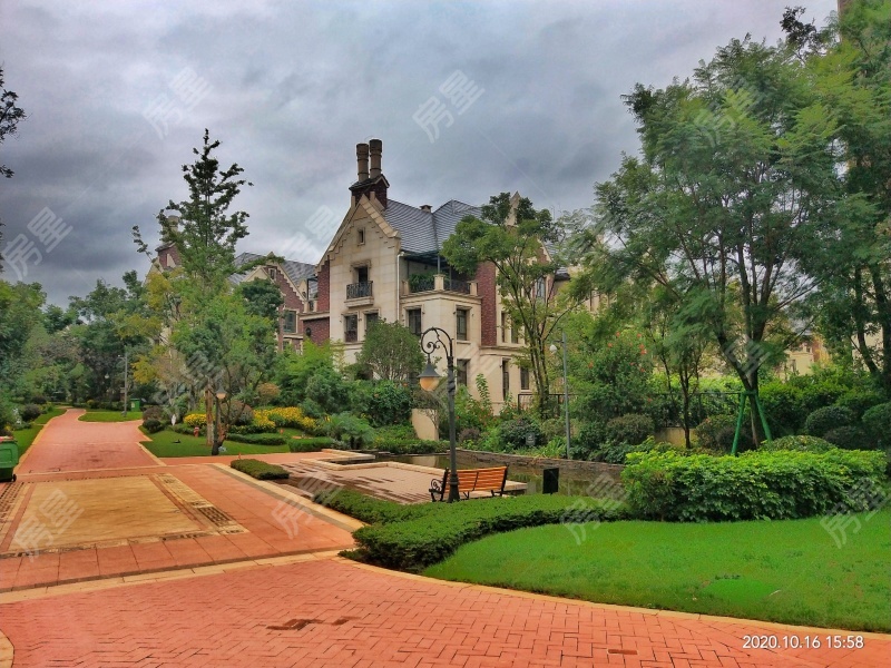 7室3廳3陽臺 俊發(fā)九夏云水4號地塊別墅其他