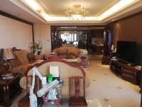 5室2廳3陽臺 順城公寓客廳