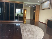 5室2廳2陽臺 新亞洲星云園臥室