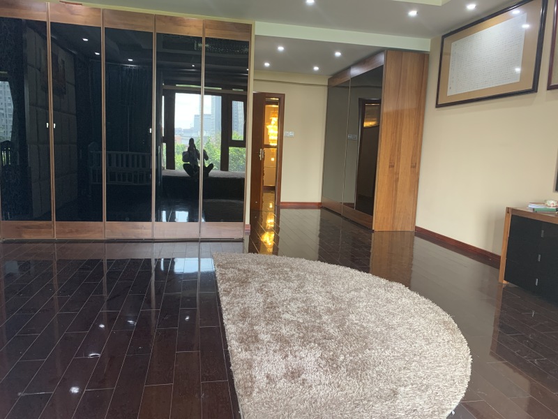 5室2廳2陽臺 新亞洲星云園臥室