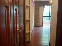 5室2廳2陽(yáng)臺(tái) 奧宸橙郡一期臥室