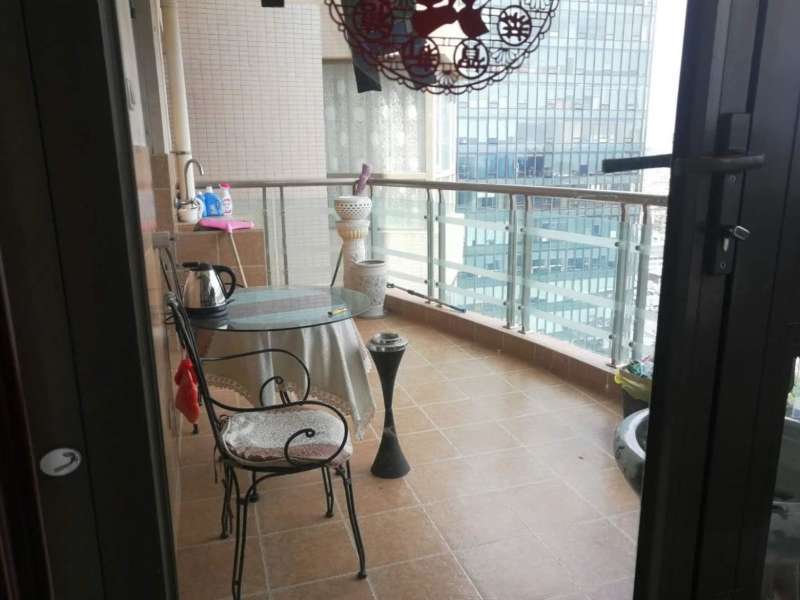 5室2廳3陽臺 順城公寓臥室