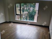 5室3廳3陽(yáng)臺(tái) 果林湖畔別墅臥室