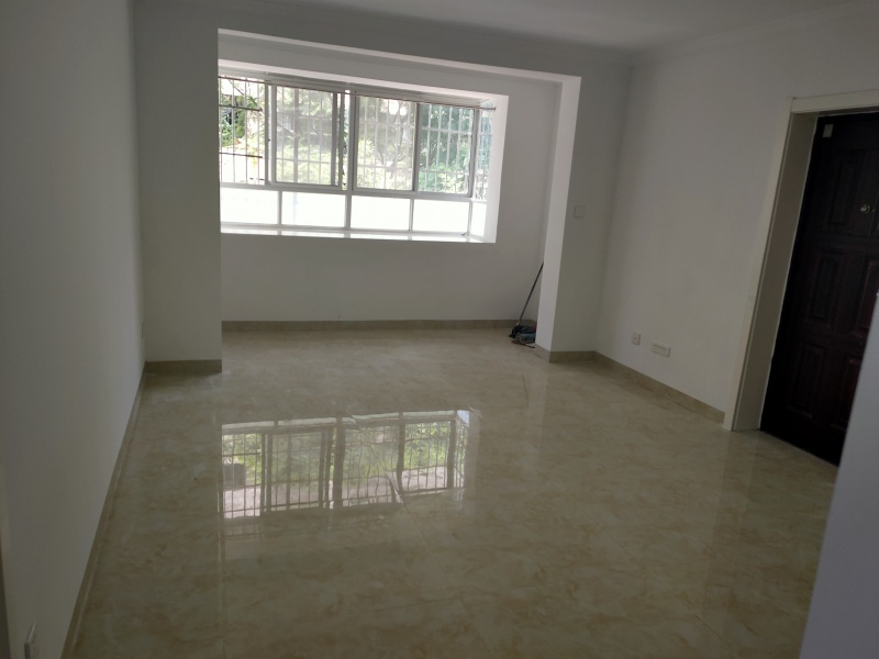 2室2廳1陽臺 小廠住宅區(qū)其他