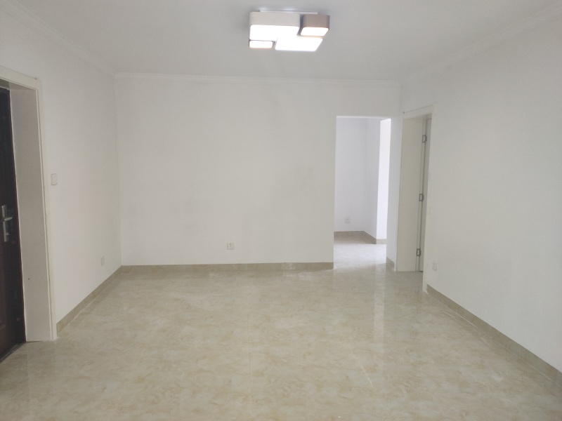 2室2廳1陽臺 小廠住宅區(qū)其他