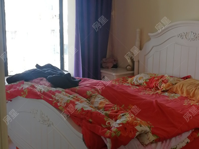 3室2廳2陽臺 滇池衛(wèi)城藍(lán)調(diào)公元臥室