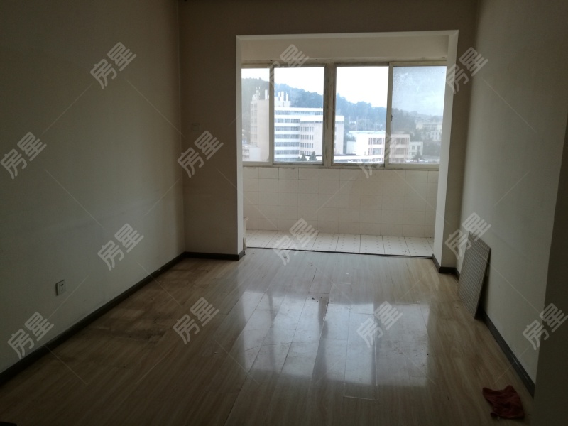 省建三公司住宅小区（学府路651号）客厅