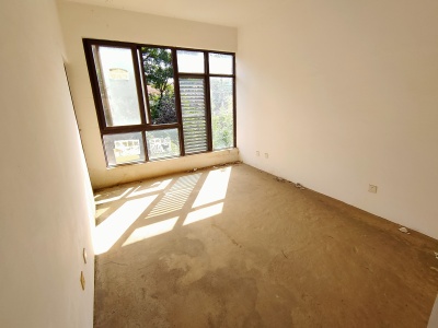 5室2廳3陽臺 滇池溪谷