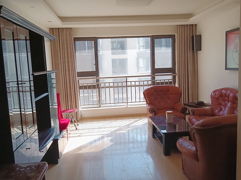 4室2廳2陽臺 云南藝術(shù)家園客廳