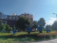 4室2廳2陽臺 云南藝術(shù)家園自家花園