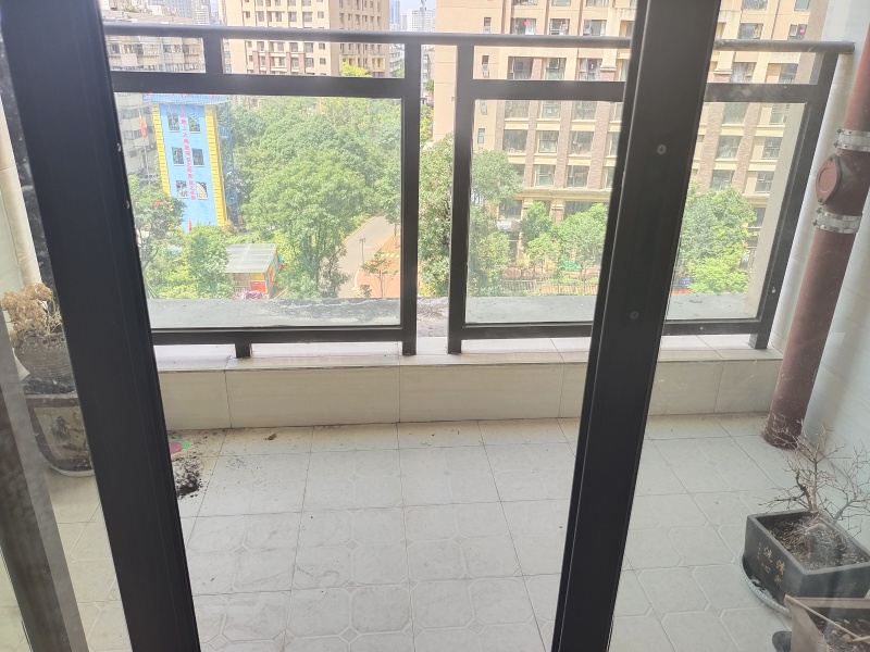 3室2廳1陽臺 蓮花池畔陽臺