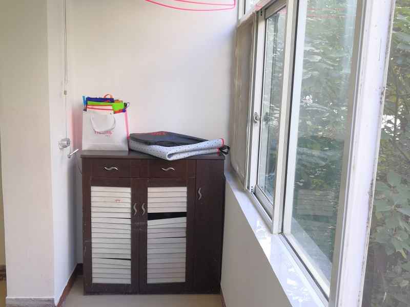 3室2廳2陽(yáng)臺(tái) 學(xué)府路83號(hào)陽(yáng)臺(tái)