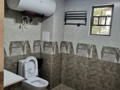 4室2廳2陽(yáng)臺(tái) 天驕北麓北區(qū)