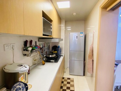 2室2廳1陽(yáng)臺(tái) 蓮花池畔