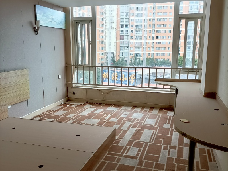 1室1廳1陽臺(tái) 席子營(yíng)二期農(nóng)貿(mào)市場(chǎng)公寓其他