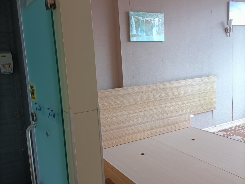 1室1廳1陽(yáng)臺(tái) 席子營(yíng)二期農(nóng)貿(mào)市場(chǎng)公寓其他