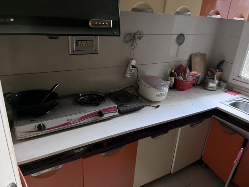 2室2廳1陽臺(tái) 清水木華客廳