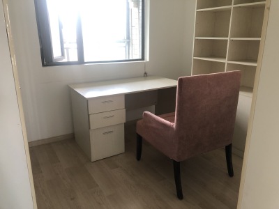 4室2廳2陽(yáng)臺(tái) 荷塘月色