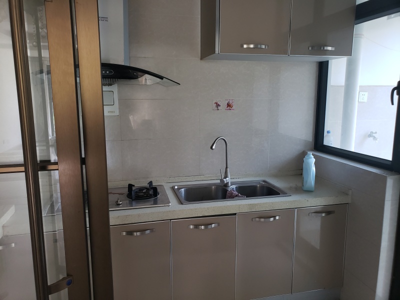 2室2廳2陽(yáng)臺(tái) 天怡峰景廚房