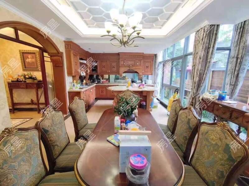 6室3廳6陽臺 滇池高爾夫別墅別墅餐廳