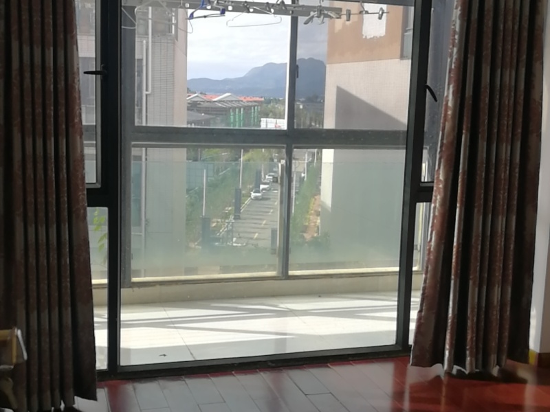 4室2廳2陽臺 滇池衛(wèi)城鉑睿臥室