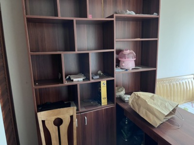 2室2廳1陽臺(tái) 清水木華客廳