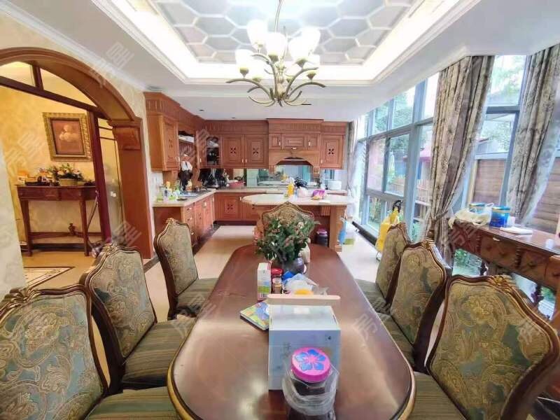 6室3廳6陽臺 滇池高爾夫別墅別墅餐廳